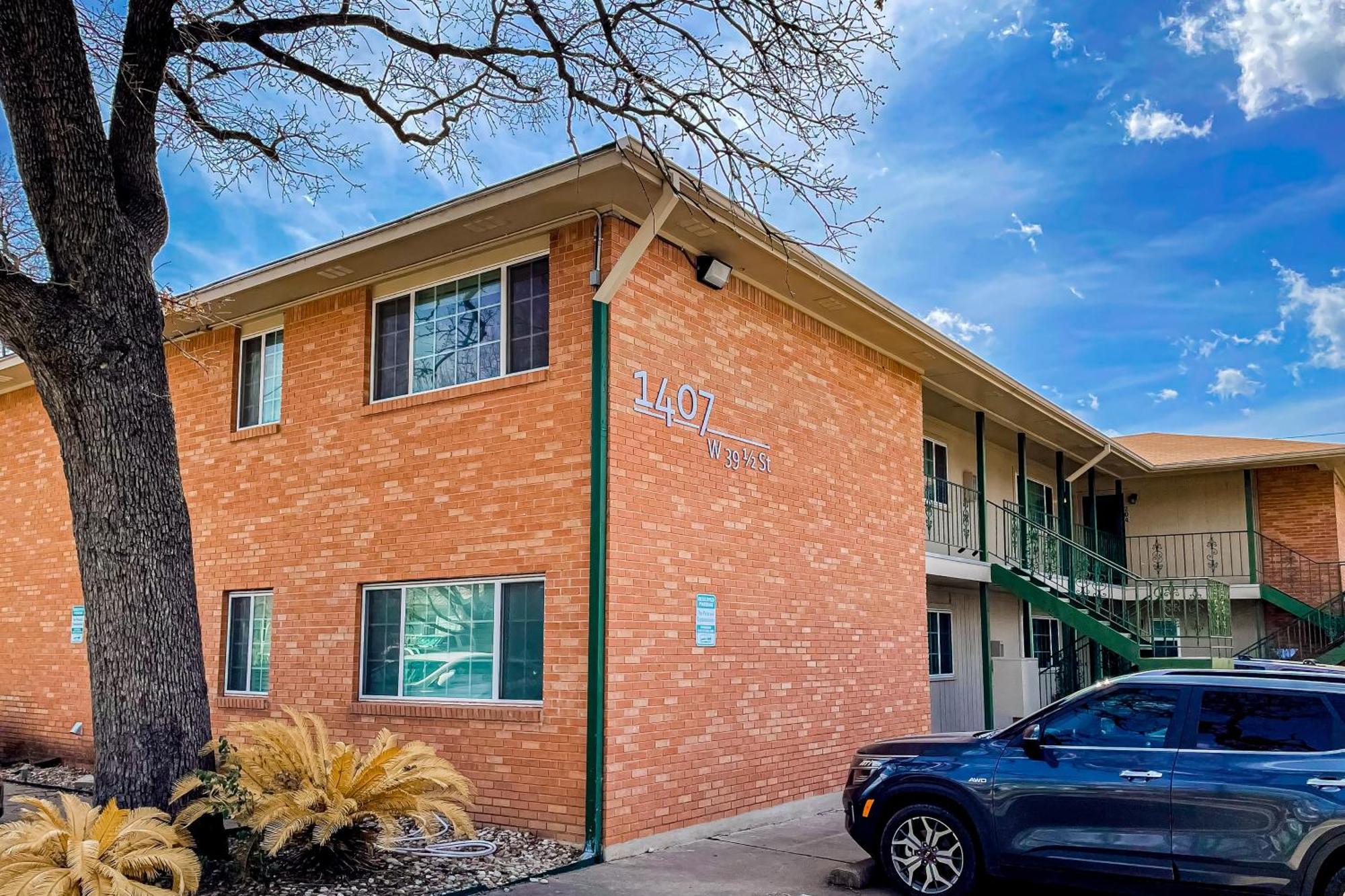 A Painting Of Austin Apartment Exterior photo